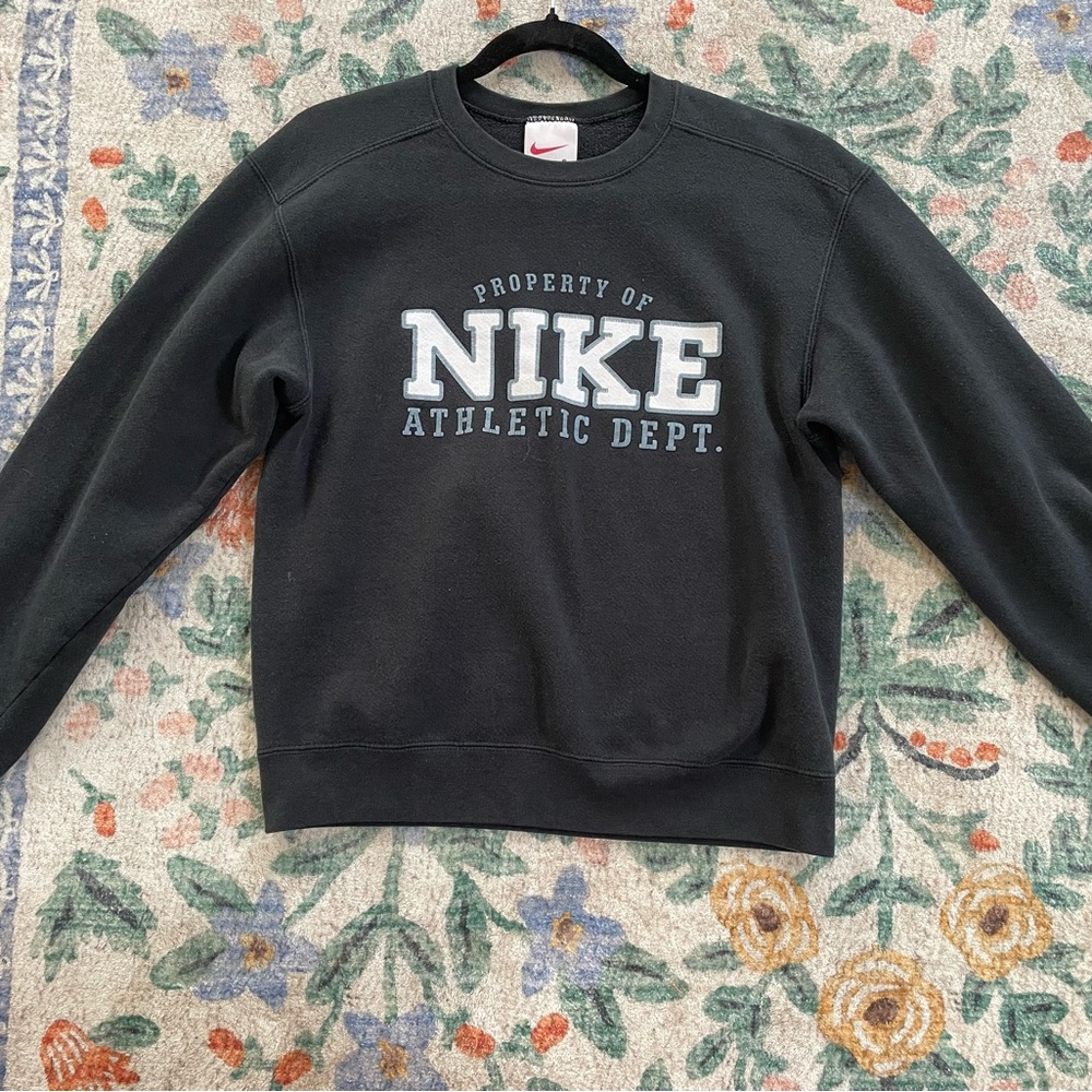 Vintage Nike Sweatshirt- Excellent Condition